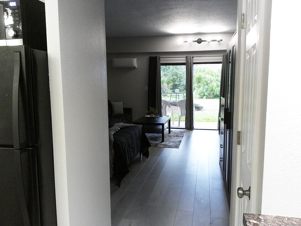 2180 Country Club Dr, Unit 113 in Titusville, FL - Building Photo