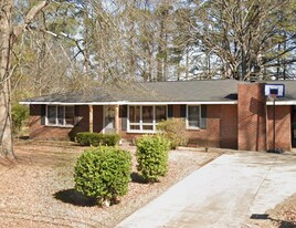 108 Benton Dr NW in Rome, GA - Building Photo