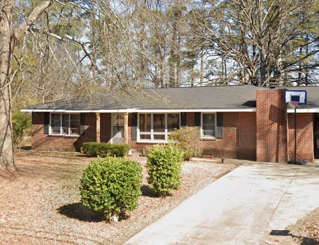 property at 108 Benton Dr NW