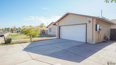 2620 S 32nd Ave in Yuma, AZ - Building Photo - Building Photo