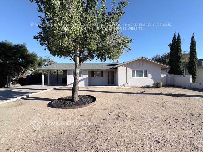 property at 1448 E 2nd St