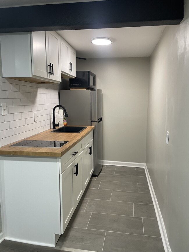 property at 4232 Virginia Ave