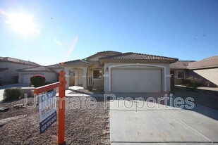 17023 W Bridlington Ln in Surprise, AZ - Building Photo