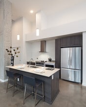 The Carter on The Park in Redmond, WA - Foto de edificio - Building Photo