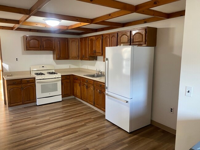 114 Thorndike St, Unit 2 in Cambridge, MA - Building Photo - Building Photo