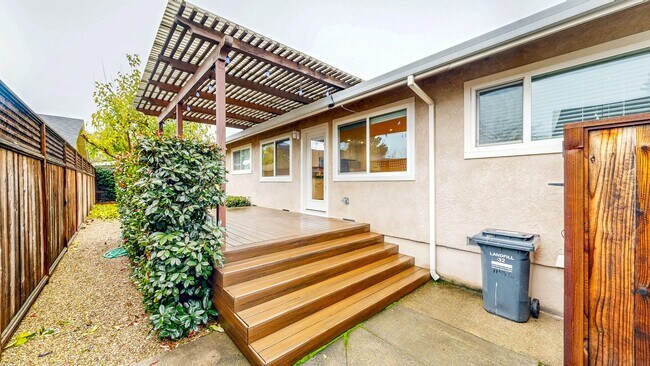 property at 1145 Edwards St