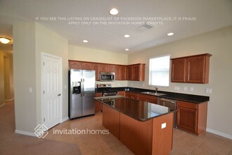 7818 112th Ave E in Parrish, FL - Building Photo - Building Photo