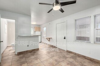 912 E Montebello Ave in Phoenix, AZ - Building Photo - Building Photo