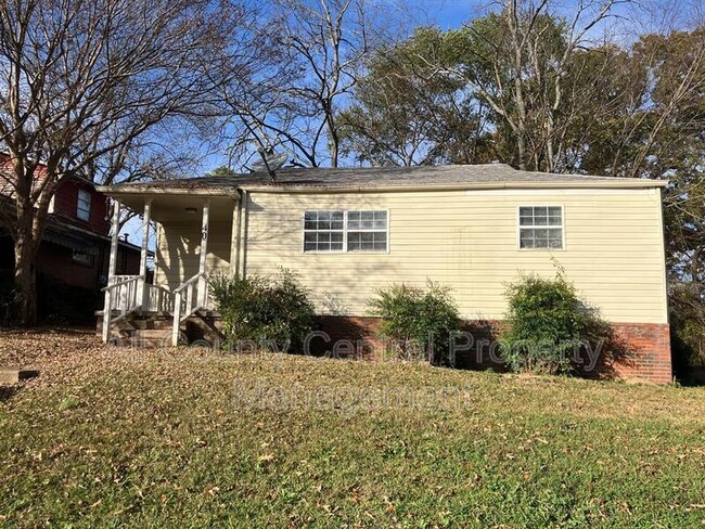 property at 40 20th Ave S