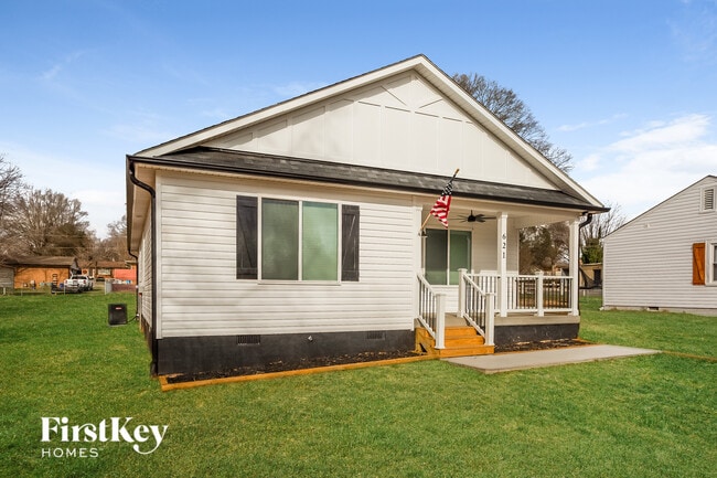 property at 621 E Mills Dr