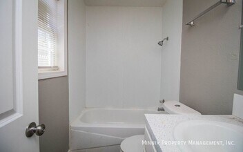 1312 65th Dr in Lubbock, TX - Building Photo - Building Photo