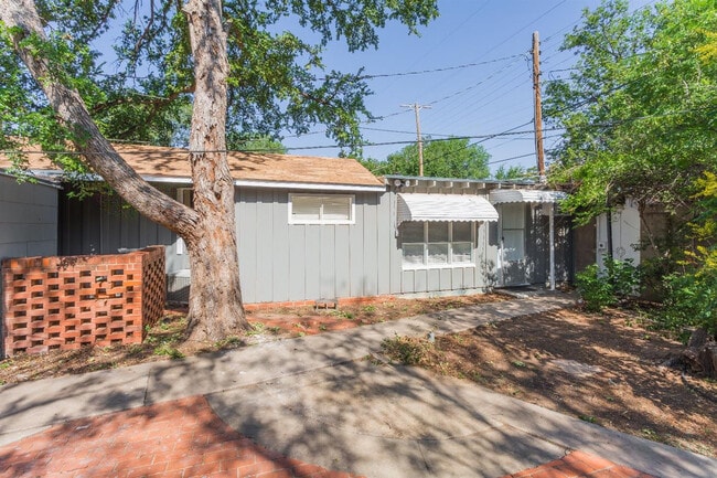 property at 2820 25th St