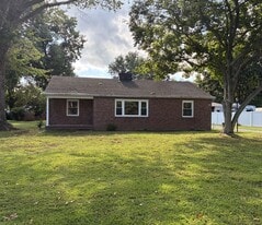 808 Martin Rd in Havre De Grace, MD - Building Photo