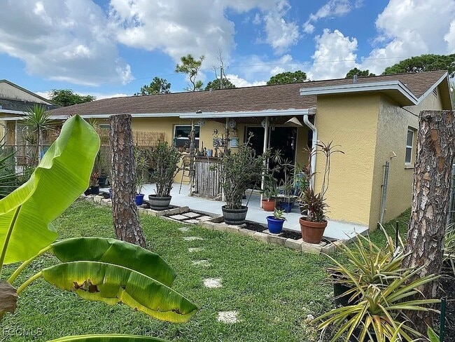 property at 19181 Tangerine Rd