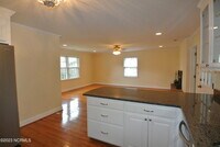 2129 Neuse Cliffs Cir photo'