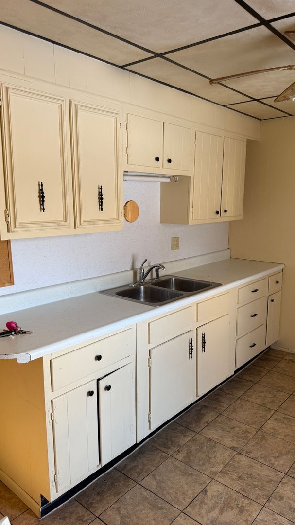 18 Packard Ave in Greenville, PA - Building Photo - Building Photo