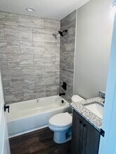 103 Portland Blvd in Portland, TN - Foto de edificio - Building Photo