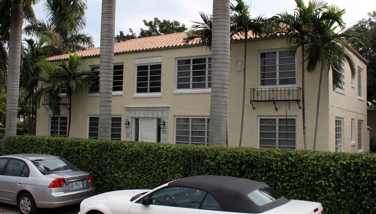 2855 Royal Palm Ave in Miami Beach, FL - Building Photo