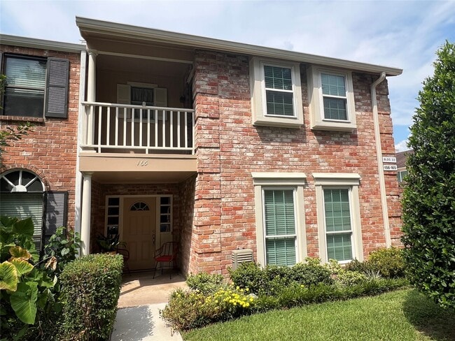 property at 5801 Lumberdale Rd