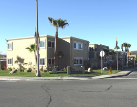 Canyon View Apartments in Poway, CA - Building Photo - Building Photo