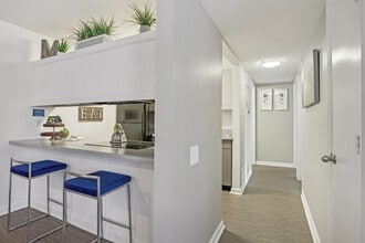 The Magnolia Apartment Homes in Chesterfield, MO - Building Photo - Building Photo