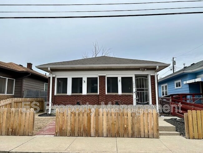 property at 1840 W Maryland St