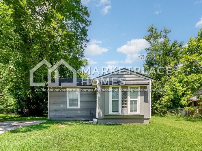 2042 Detroit St in Jacksonville, FL - Building Photo