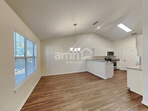 3256 Silverado Cir in Green Cove Springs, FL - Foto de edificio - Building Photo