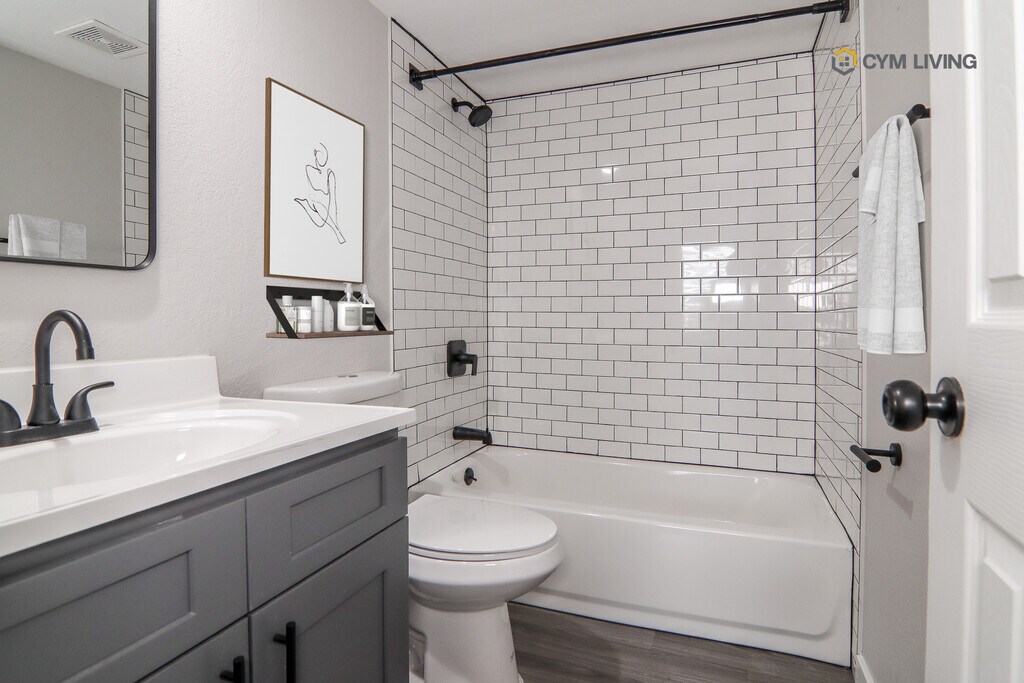 The Port Apartments St. Louis, MO Apartments