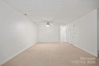 116 Par Pl in Mooresville, NC - Foto de edificio - Building Photo