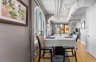 210 South St, Unit PH in Boston, MA - Foto de edificio - Building Photo