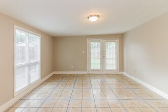 15619 Loma Verde Dr in Houston, TX - Building Photo - Building Photo