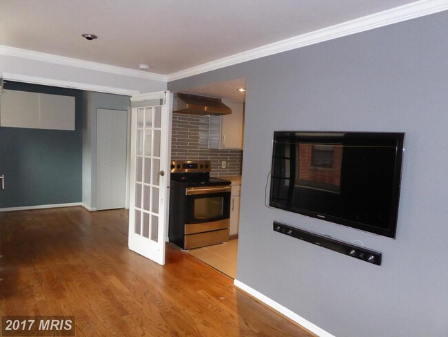 1436 Meridian Pl NW, Unit 404 in Washington, DC - Building Photo - Building Photo
