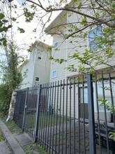 1828 Fletcher St in Houston, TX - Building Photo - Building Photo
