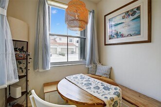 13174 NW 9th Ct in Pembroke Pines, FL - Building Photo - Building Photo