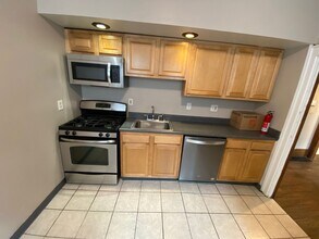 165 E 12th Ave in Columbus, OH - Building Photo - Building Photo