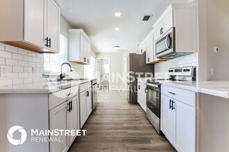 4007 Allure Ln in North Port, FL - Building Photo - Building Photo