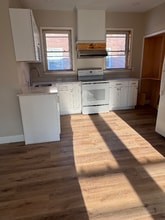 213 W Court St, Unit 4 in Woodstock, VA - Foto de edificio - Building Photo