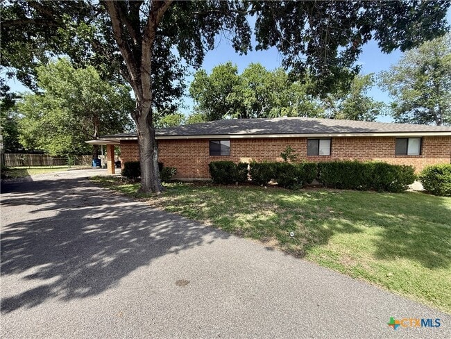 property at 705 Woodcrest Cir