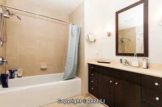 585 9th St, Unit 525 in Oakland, CA - Building Photo - Building Photo