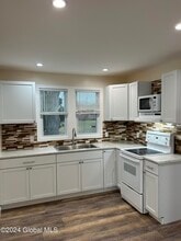 740 Watervliet Shaker Rd in Latham, NY - Building Photo - Building Photo