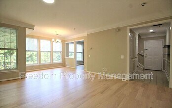 12624 Fair Crest Ct in Fairfax, VA - Building Photo - Building Photo