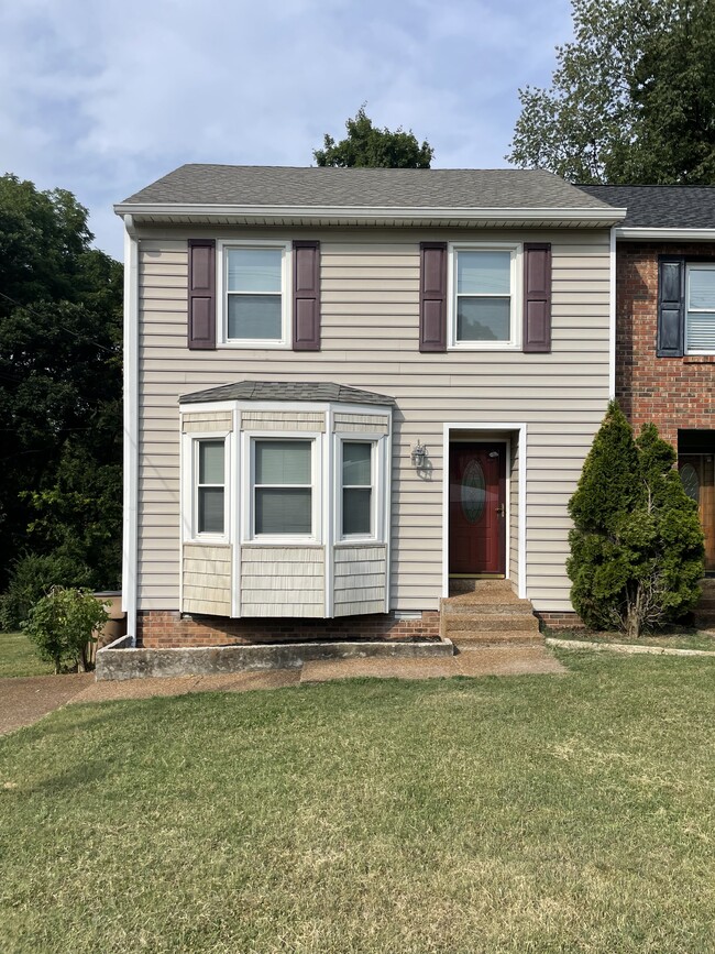 property at 113 Guill Ct