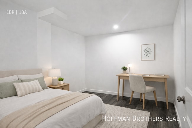 5495 Atlantic Ave in Long Beach, CA - Building Photo - Building Photo