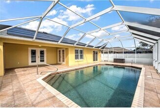 634 SW 12th St in Cape Coral, FL - Building Photo - Building Photo