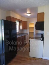 232 Elwood St in Suisun City, CA - Building Photo - Building Photo