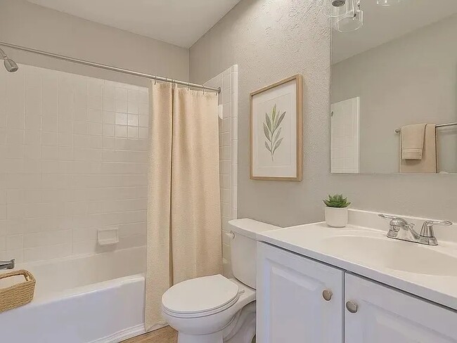 914 Winthorne Dr, Unit Avery - 1 Bedroom in Nashville, TN - Foto de edificio - Building Photo