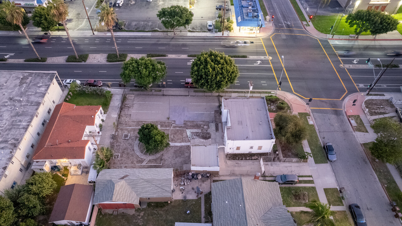 1301 E Alondra Blvd in Compton, CA - Building Photo