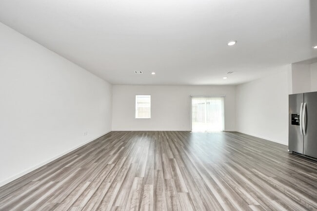 property at 1812 Corsica Crk Ln