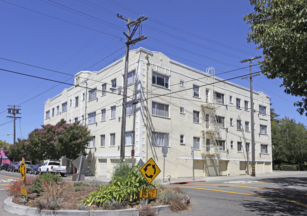 California Walk in Berkeley, CA - Building Photo